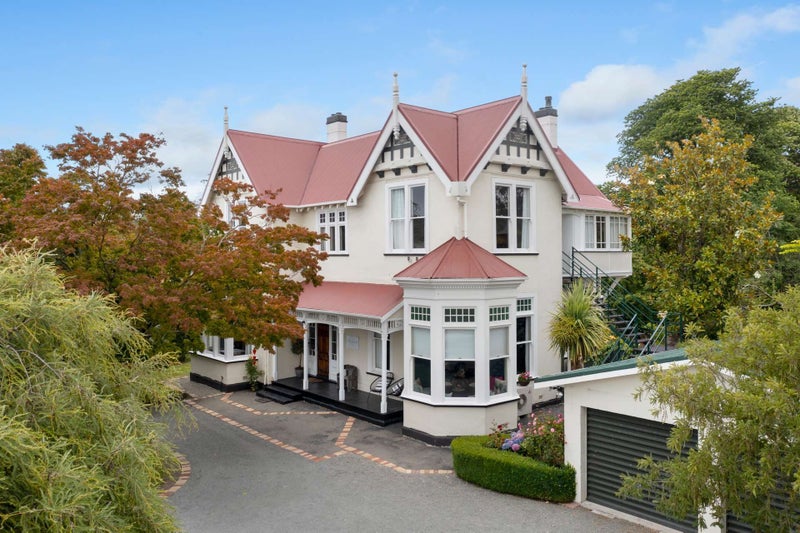 24 Reed Street, Oamaru, Oamaru - Carousel 1