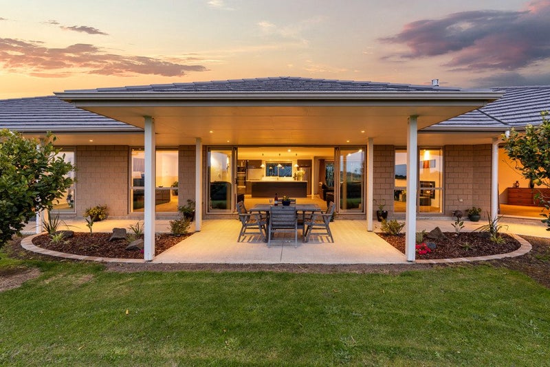 1518 Old North Road, Helensville, Helensville - Carousel 1