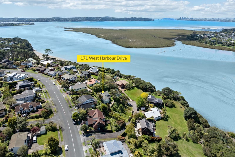 171 West Harbour Drive, West Harbour, Auckland - Carousel 1