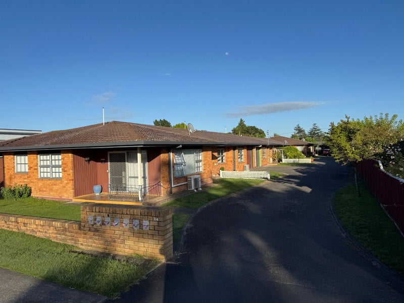 3/24 Middle Road, Havelock North, Hastings, Hawke's Bay - Carousel 2