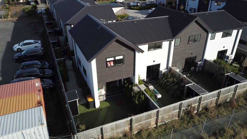 14/105 Purchas Street, Edgeware, Christchurch - Carousel 2