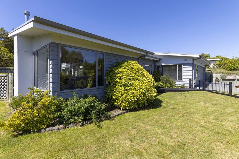 30 Ingle Avenue, Waipahihi, Taupo - Carousel 1