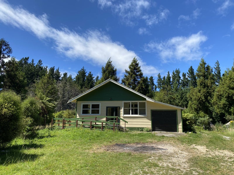 297 Collingwood-Puponga Main Road, Collingwood - Carousel 1