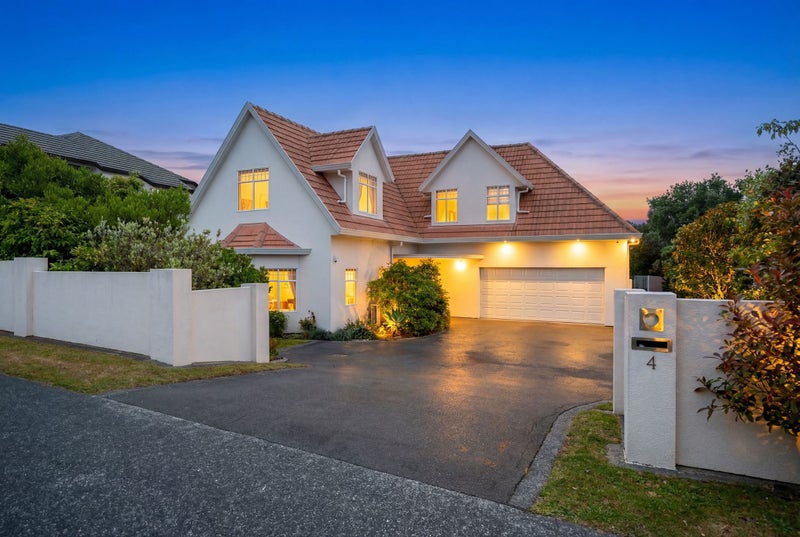 4 Amesbury Drive, Churton Park, Wellington, Wellington - Carousel 2