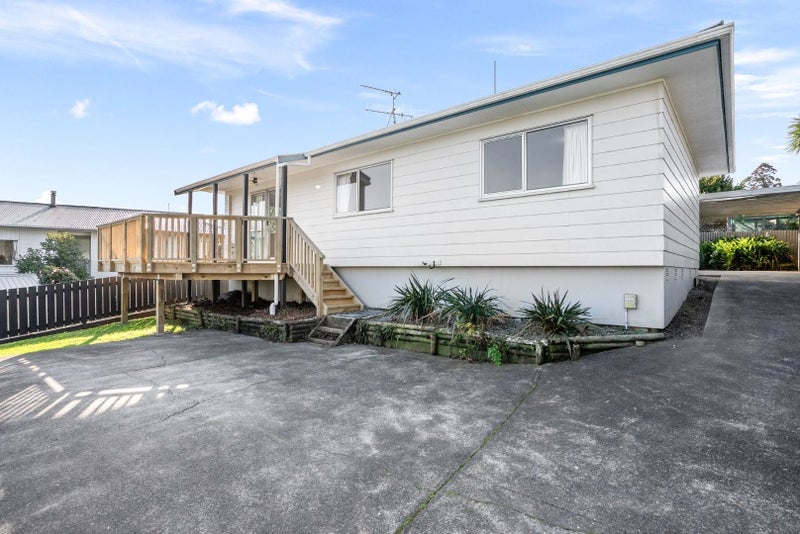 71 Ross Street, Onerahi, Whangarei - Carousel 1