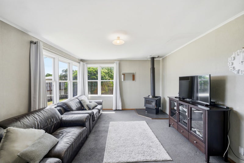 14 Gilberthorpes Road, Islington, Christchurch - Carousel 2
