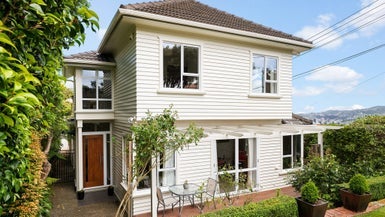 79 Jubilee Road, Khandallah, Wellington - Carousel 1