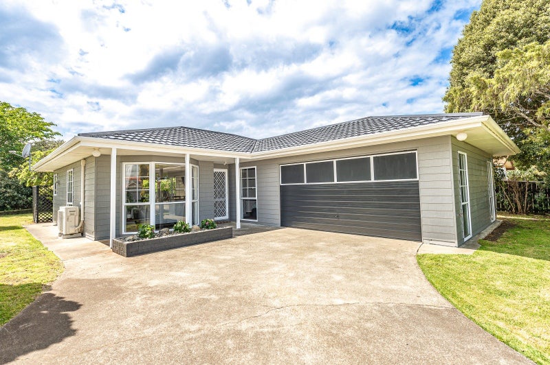 25 Dorset Road, Springvale, Whanganui - Carousel 1