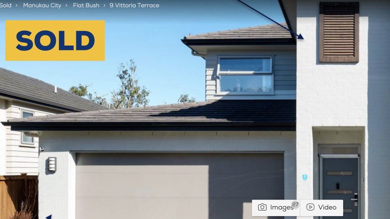 9 Vittoria Terrace, Flat Bush, Auckland - Carousel 1