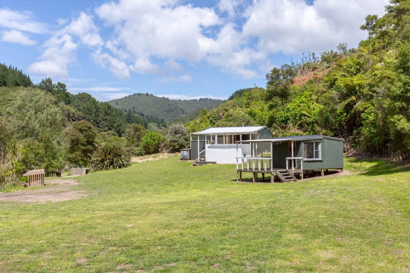0 Pack Spur Road, Mataikona, Tinui - Carousel 2
