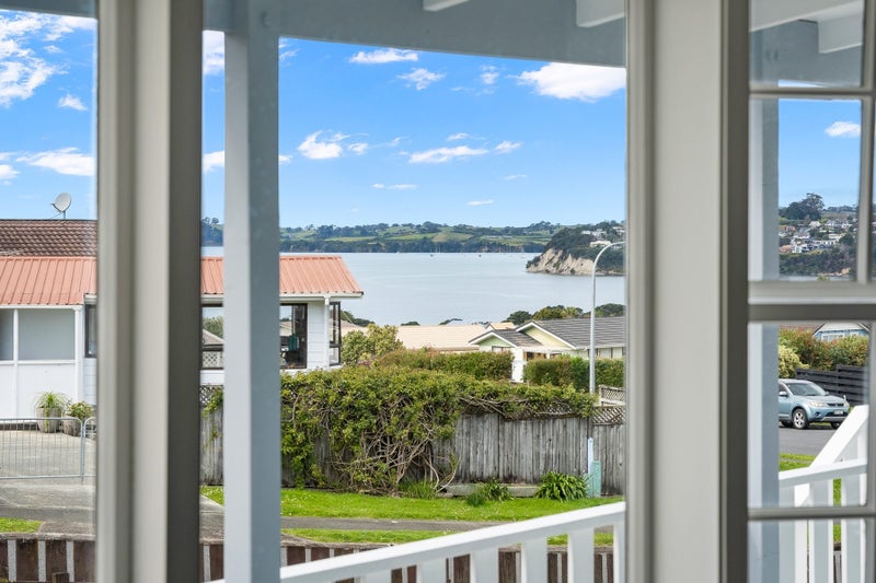 6 Tamatea Drive, Snells Beach, Snells Beach - Carousel 1