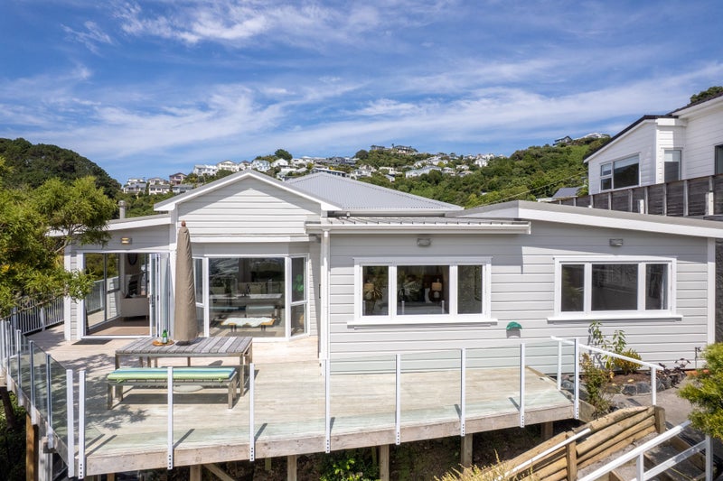 17 Asquith Terrace, Brooklyn, Wellington - Carousel 1