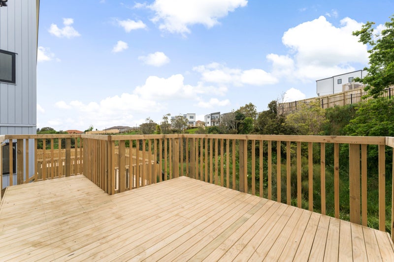 45B Crestview Rise, Papakura, Papakura, Auckland - Carousel 18