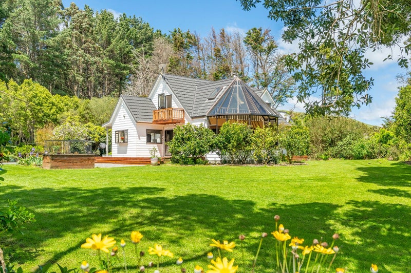 266 Murphys Road, Judgeford, Porirua - Carousel 1