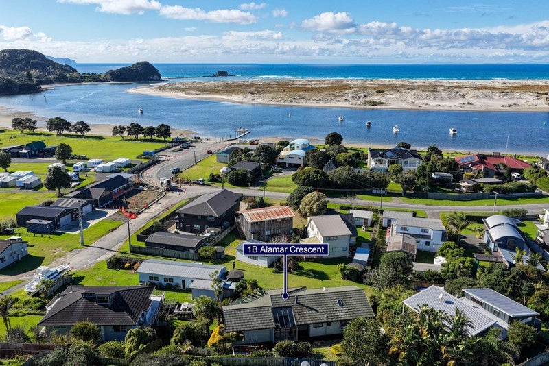 1B Alamar Crescent, Mangawhai Heads, Mangawhai - Carousel 1