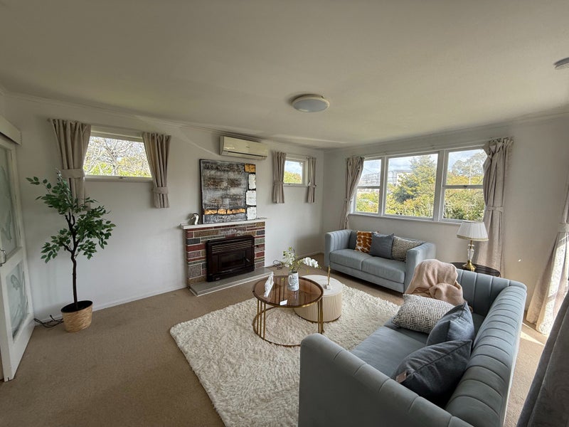 137 Edmonton Road, Te Atatu South, Auckland - Carousel 2