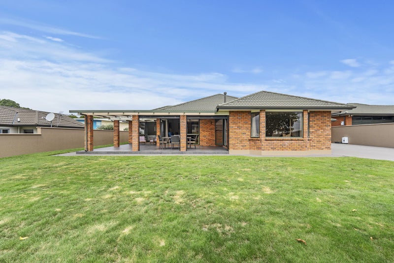 62 Karamea Street, Whalers Gate, New Plymouth - Carousel 1