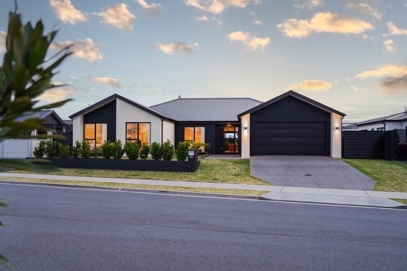 46 Colpoma Close, Papamoa Beach, Papamoa - Carousel 1