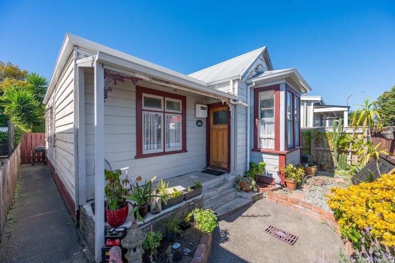 176 Wellesley Road, Napier South, Napier - Carousel 1