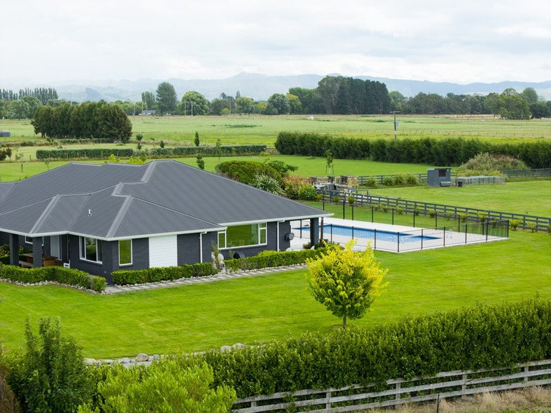 562 Back Ormond Road, Makauri, Gisborne, Gisborne - Carousel 2