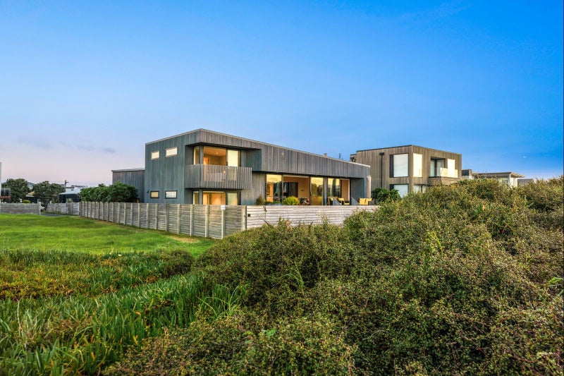 33 Kokopu Street, Omaha, Omaha - Carousel 1