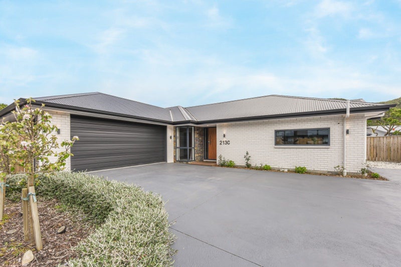 213C Waikawa Road, Waikawa, Picton - Carousel 1