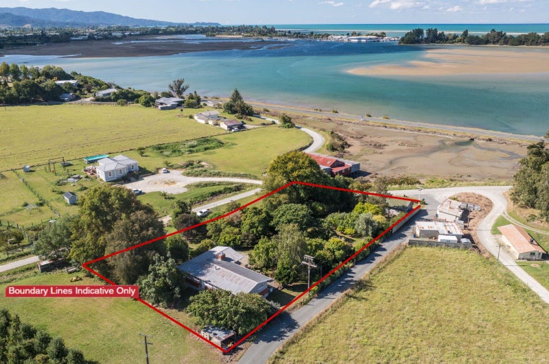 71 Rowling Loop, Lower Moutere - Carousel 1