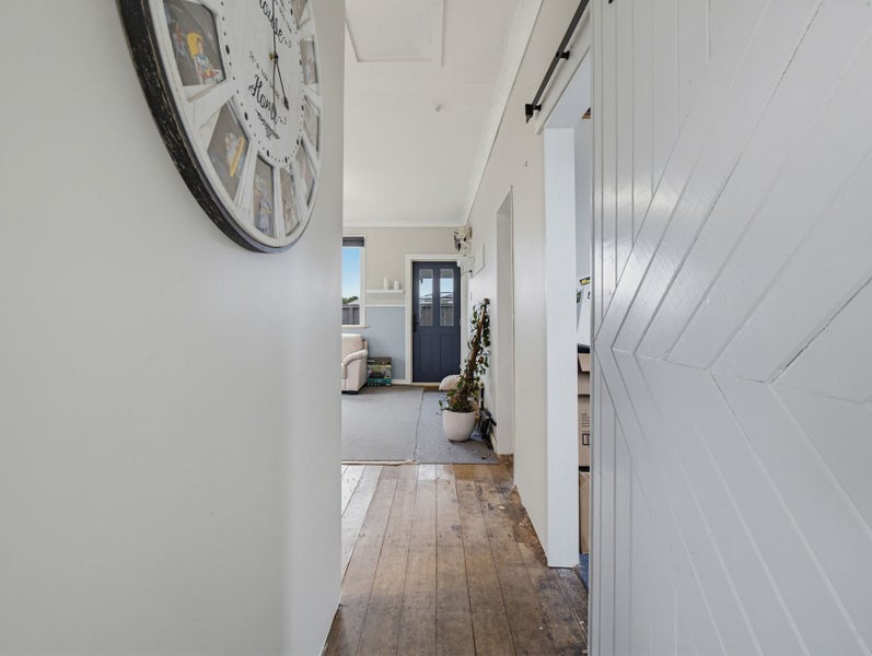 8 Wilton Street, Levin, Levin - Carousel 1