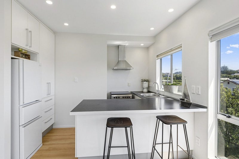 1/18 Lambley Road, Titahi Bay, Porirua - Carousel 2