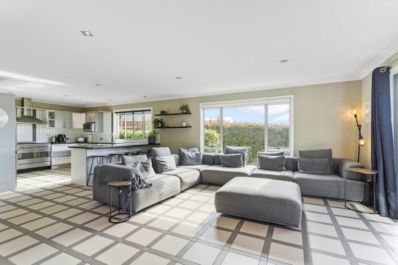 168 Kittiwake Drive, Schnapper Rock, Auckland - Carousel 1