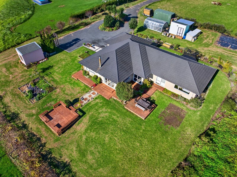 259 Mairetahi Road, South Head, Helensville - Carousel 1