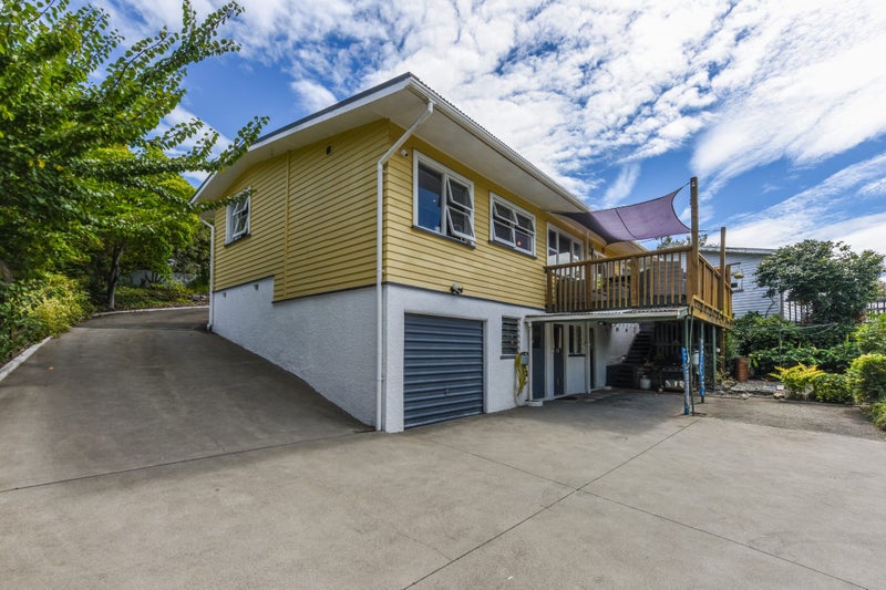 25 Surrey Road, Richmond, Richmond - Carousel 22