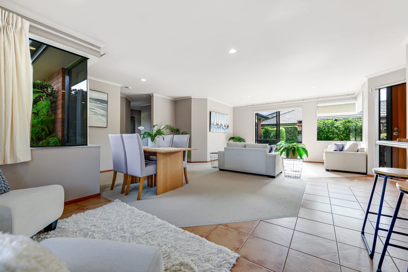 7 Kirk Close, Rototuna, Hamilton - Carousel 1