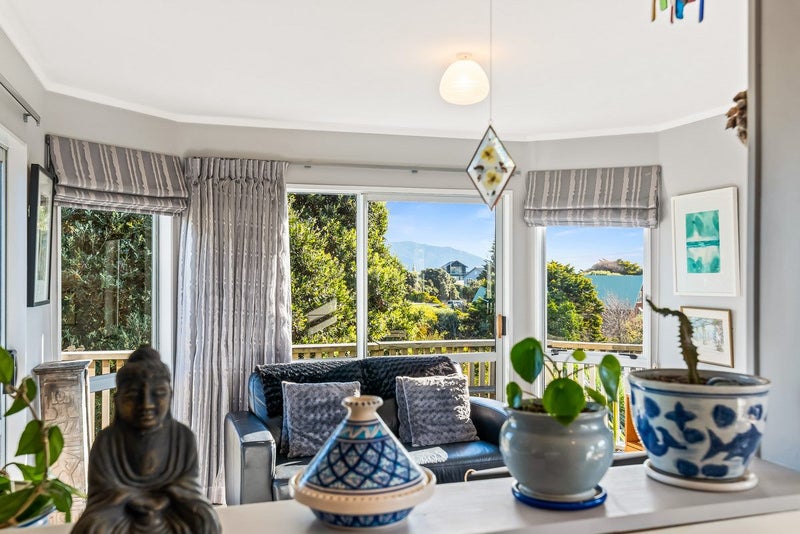 16 Frances Street, Waikanae Beach, Waikanae - Carousel 27