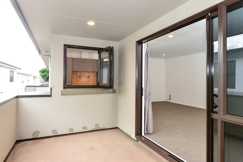 42B Willoughby Street, Whitiora, Hamilton - Carousel 35