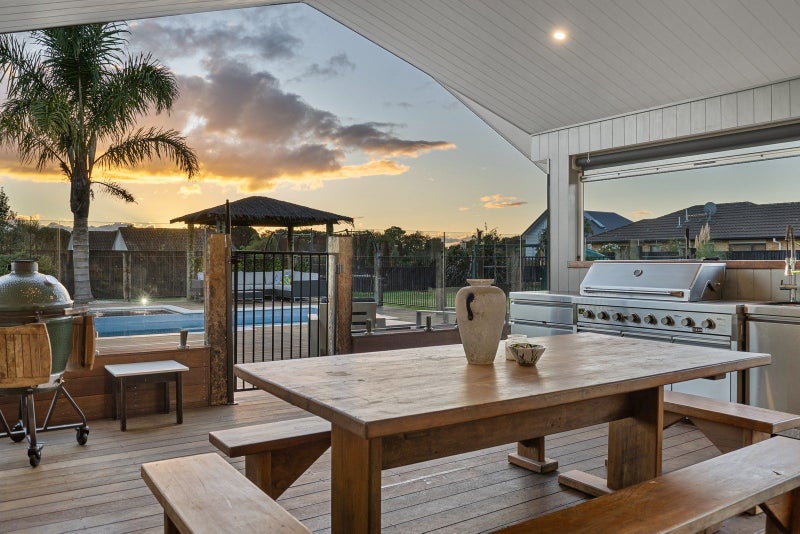 35 Twin Oak Avenue, Papamoa Beach, Papamoa - Carousel 2