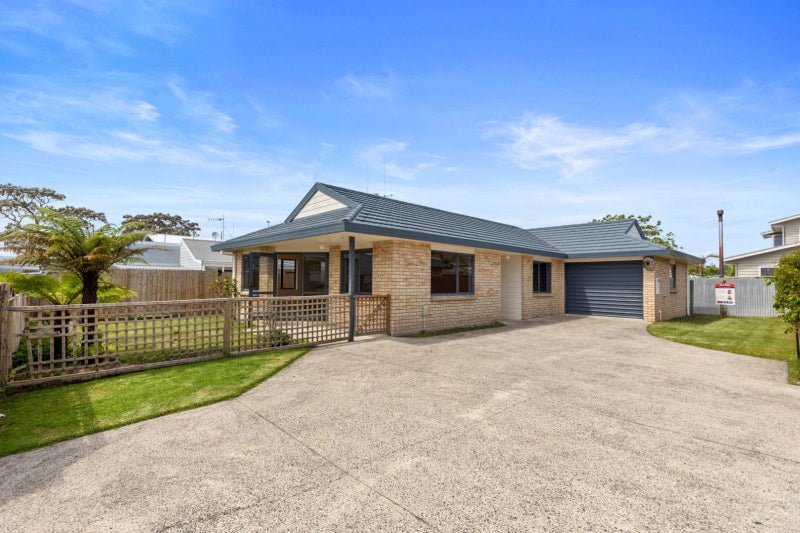22B Oban Road, Greerton, Tauranga - Carousel 19
