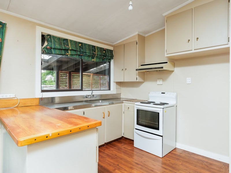 3 Michael Street, Waimate, Waimate - Carousel 2