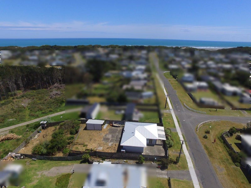40 Himatangi Street, Himatangi Beach, Himatangi Beach - Carousel 26
