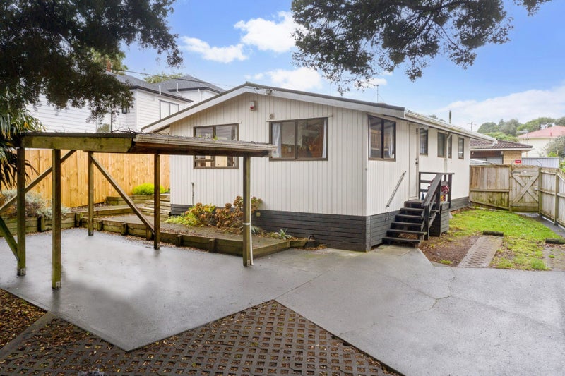 120 Mount Smart Road, Onehunga, Auckland - Carousel 1