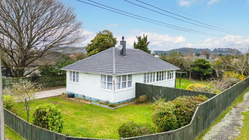 14 Manuka Crescent, Hillcrest, Rotorua - Carousel 2