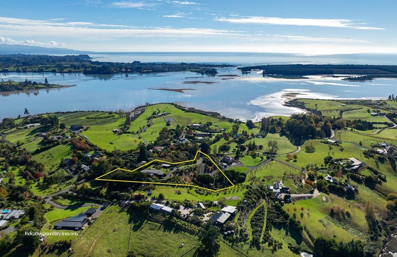 68 Hoddy Road, Redwood Valley - Carousel 24