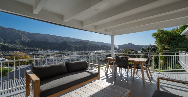 12A Broadway, Picton - Carousel 1