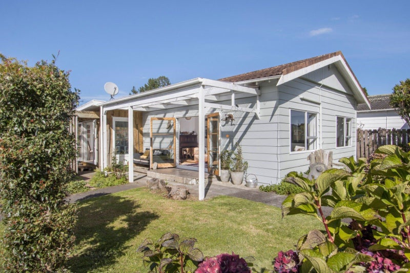 176 Kenny Street, Waihi, Waihi - Carousel 1