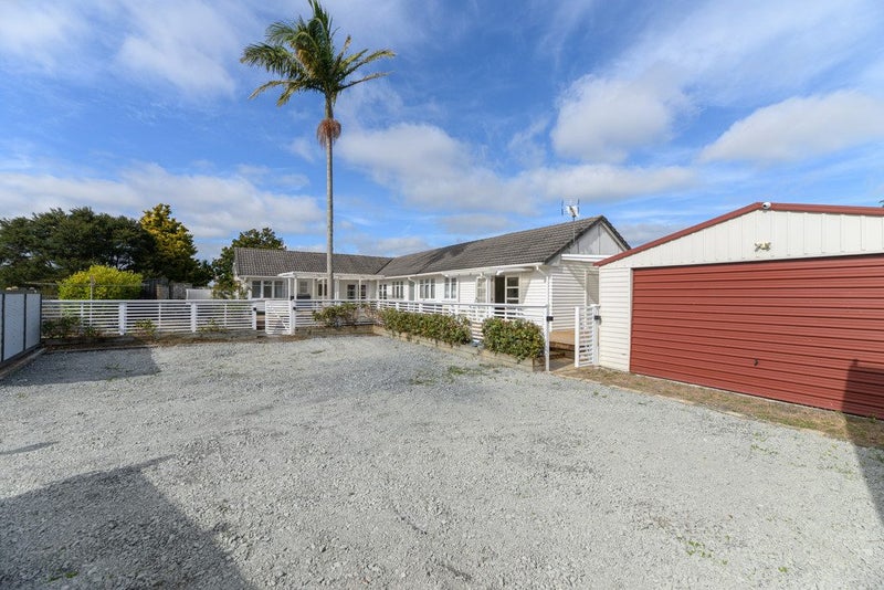 52 Don Buck Road, Massey, Auckland - Carousel 1