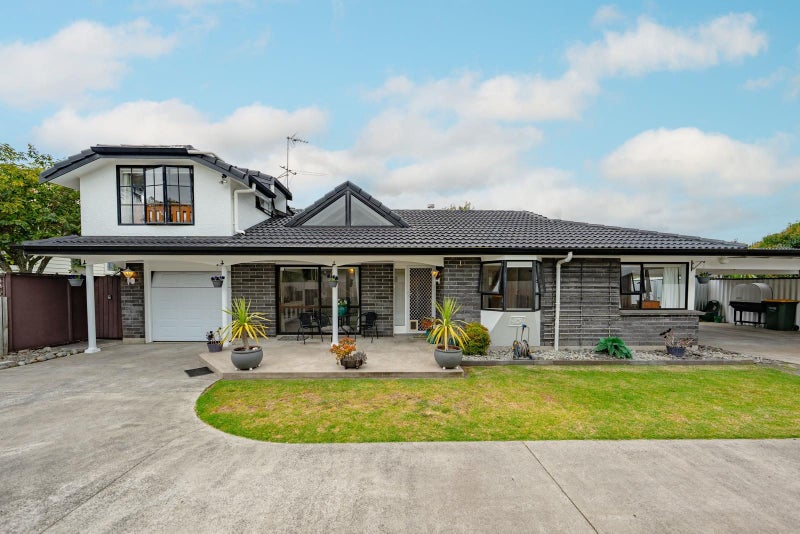 1/12 Koromiko Street, New Lynn, Auckland - Carousel 1