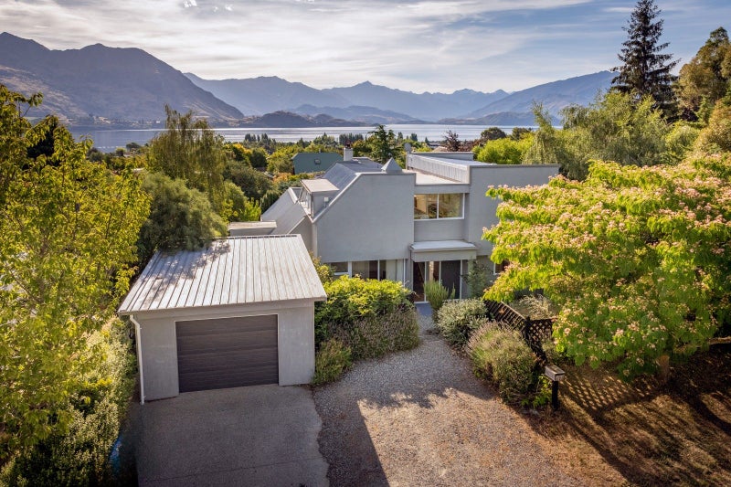 57 Rata Street, Wanaka - Carousel 1
