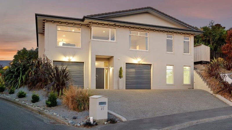 37 Highcrest Heights, Westmorland, Christchurch - Carousel 1
