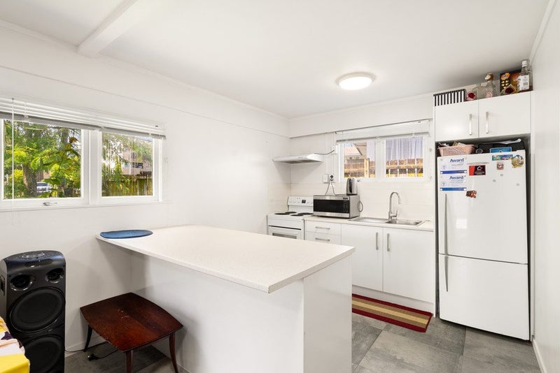 31 McKenzie Road, Mangere, Manukau City, Auckland - Carousel 2