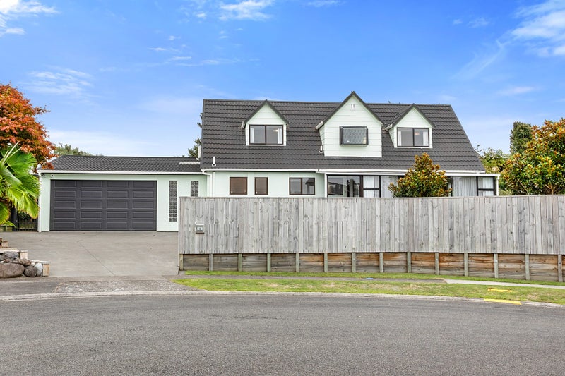 14 Winstone Place, Highlands Park, New Plymouth - Carousel 2